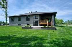27 DIANE DRIVE | Smiths Falls Ontario | Slide Image Four