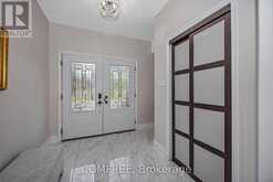 1385 MCMAHON AVENUE | Ottawa Ontario | Slide Image Three