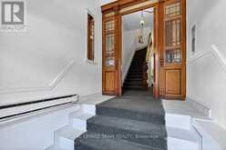 260 SOMERSET STREET W | Ottawa Ontario | Slide Image Three