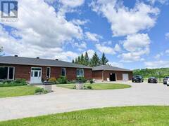 5705 FLAG STATION ROAD Ottawa Ontario, K4M 1B4