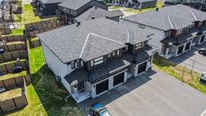 2011 BERNE STREET | Embrun Ontario | Slide Image Thirty-seven