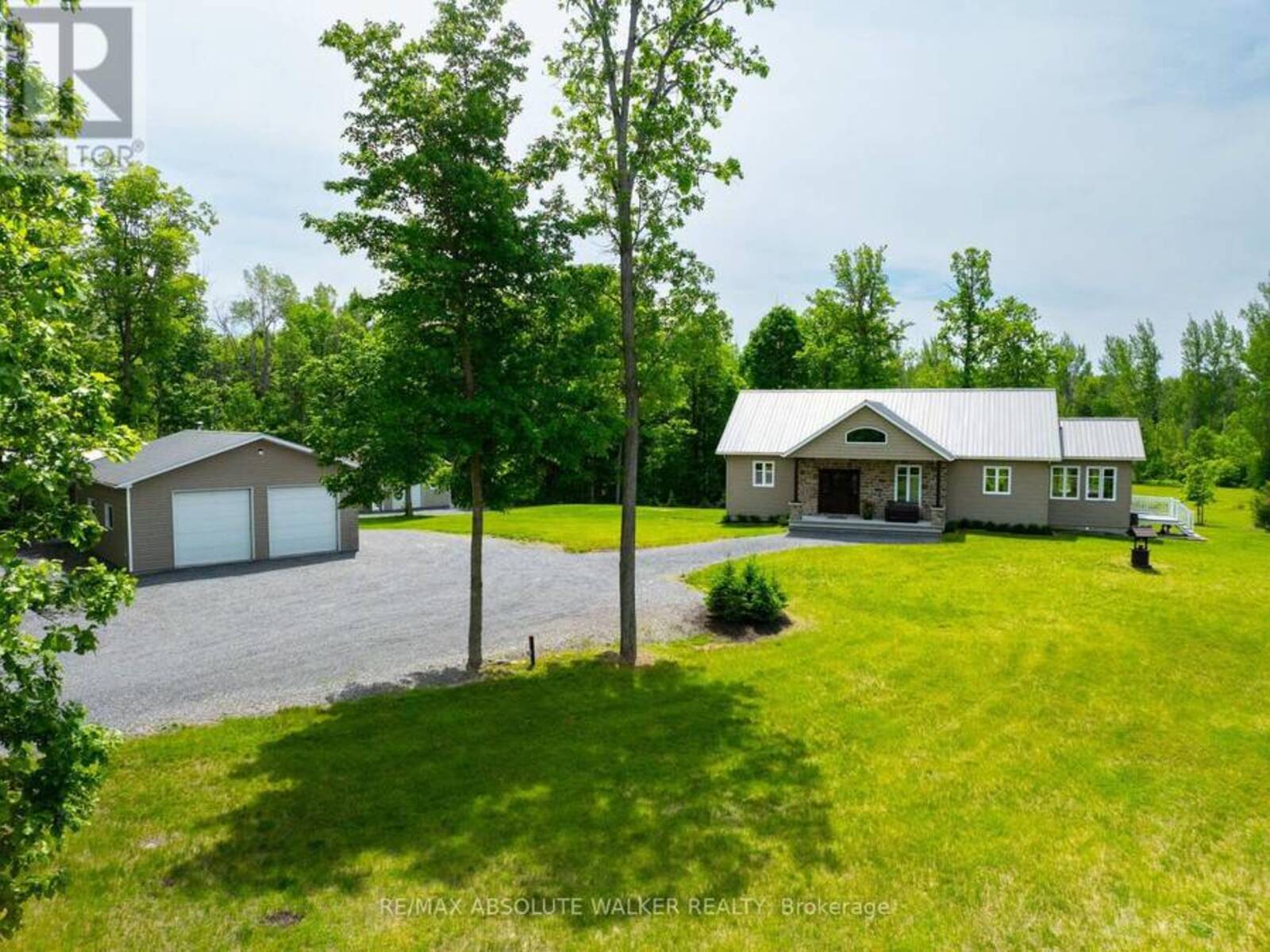 18668 KENYON CONCESSION 2 ROAD, North Glengarry, Ontario K0C 1B0