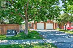 1654 VARENNES BOULEVARD | Ottawa Ontario | Slide Image One