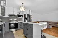 18 CASTLEMORE STREET | Ottawa Ontario | Slide Image Thirteen