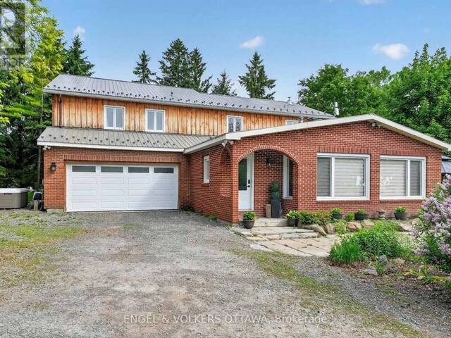 14120 COUNTY ROAD 13 North Stormont Ontario, K0A 1R0 - 4 Bedrooms Home For Sale