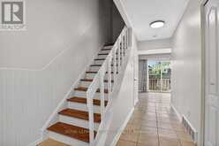 427 MOODIE DRIVE | Bells Corners Ontario | Slide Image Fourteen