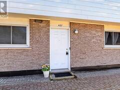 427 MOODIE DRIVE Bells Corners Ontario, K2H 8A4