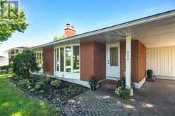 839 NICHOLSON AVENUE | Ottawa Ontario | Slide Image Two