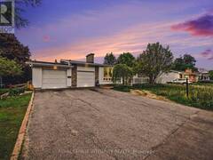 104 VIEWMOUNT DRIVE Ottawa Ontario, K2G 3C1