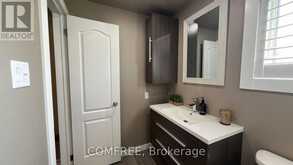 2093 BOAKE STREET | Ottawa Ontario | Slide Image Eighteen
