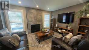 2093 BOAKE STREET | Ottawa Ontario | Slide Image Nine