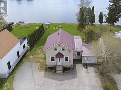 120 QUEEN STREET Smiths Falls Ontario, K7A 3N6