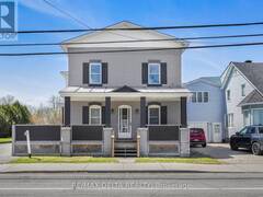 3668 CHAMPLAIN STREET Clarence-Rockland Ontario, K0A 1E0