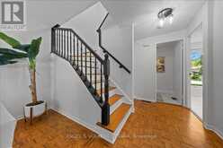 34 VIEWPOINTE PRIVATE | Ottawa Ontario | Slide Image Fifteen