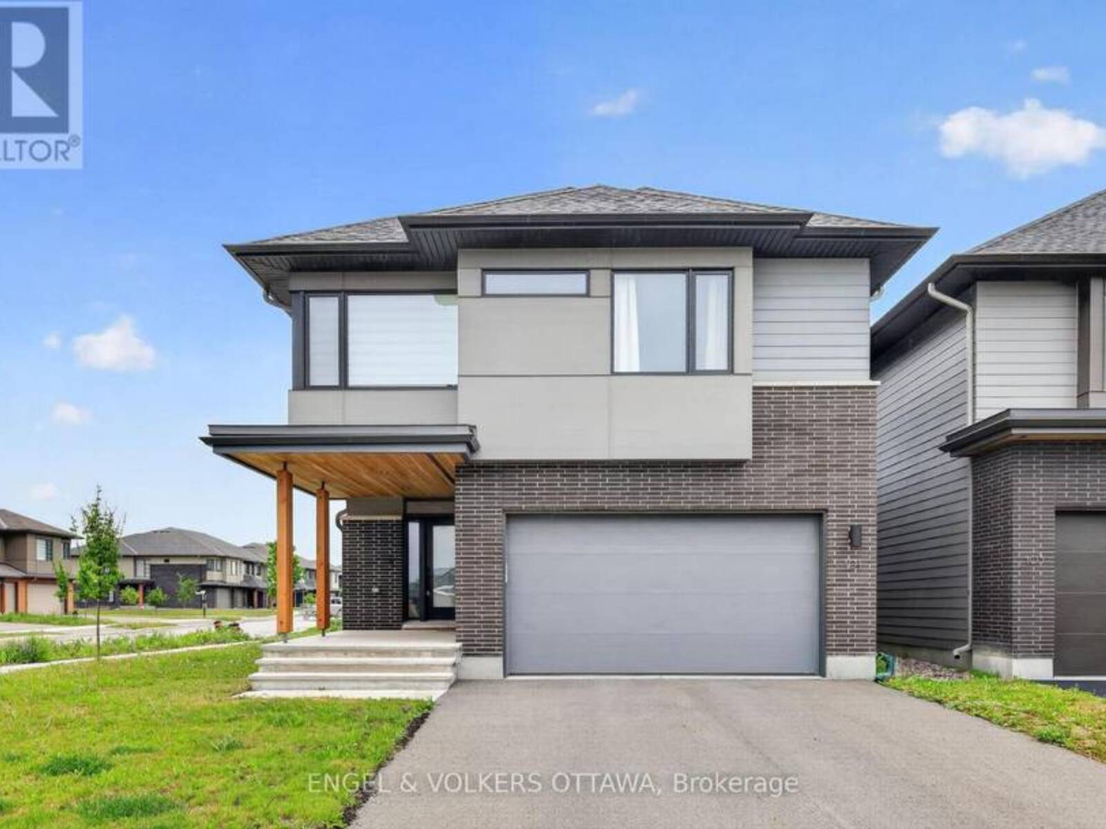 101 ORCHESTRA WAY, Ottawa, Ontario K4M 0R6