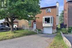 13 COOLSPRING CRESCENT | Ottawa Ontario | Slide Image One
