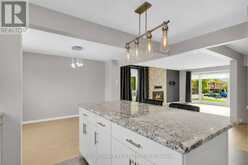 13 COOLSPRING CRESCENT | Ottawa Ontario | Slide Image Eight