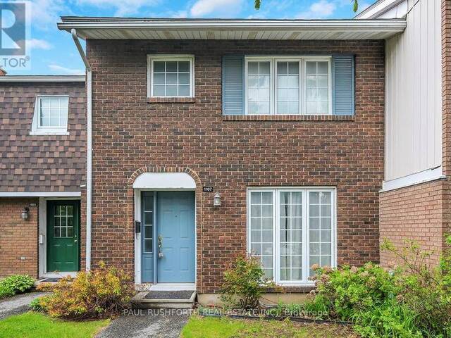 1107 MEADOWLANDS DRIVE Ottawa Ontario, K2C 0K5 - 4 Bedrooms Condo For Sale