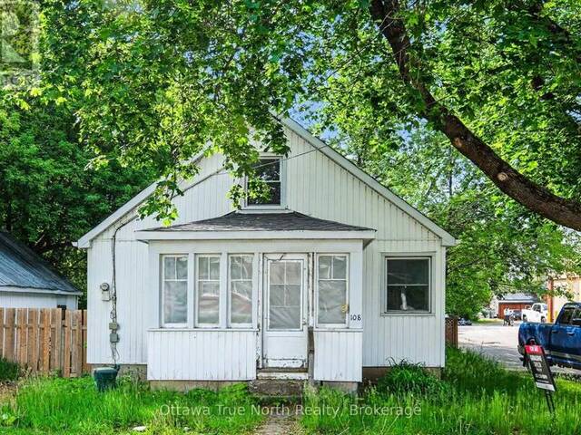 108 MALEY STREET Kemptville Ontario, K0G 1J0 - 2 Bedrooms Home For Sale