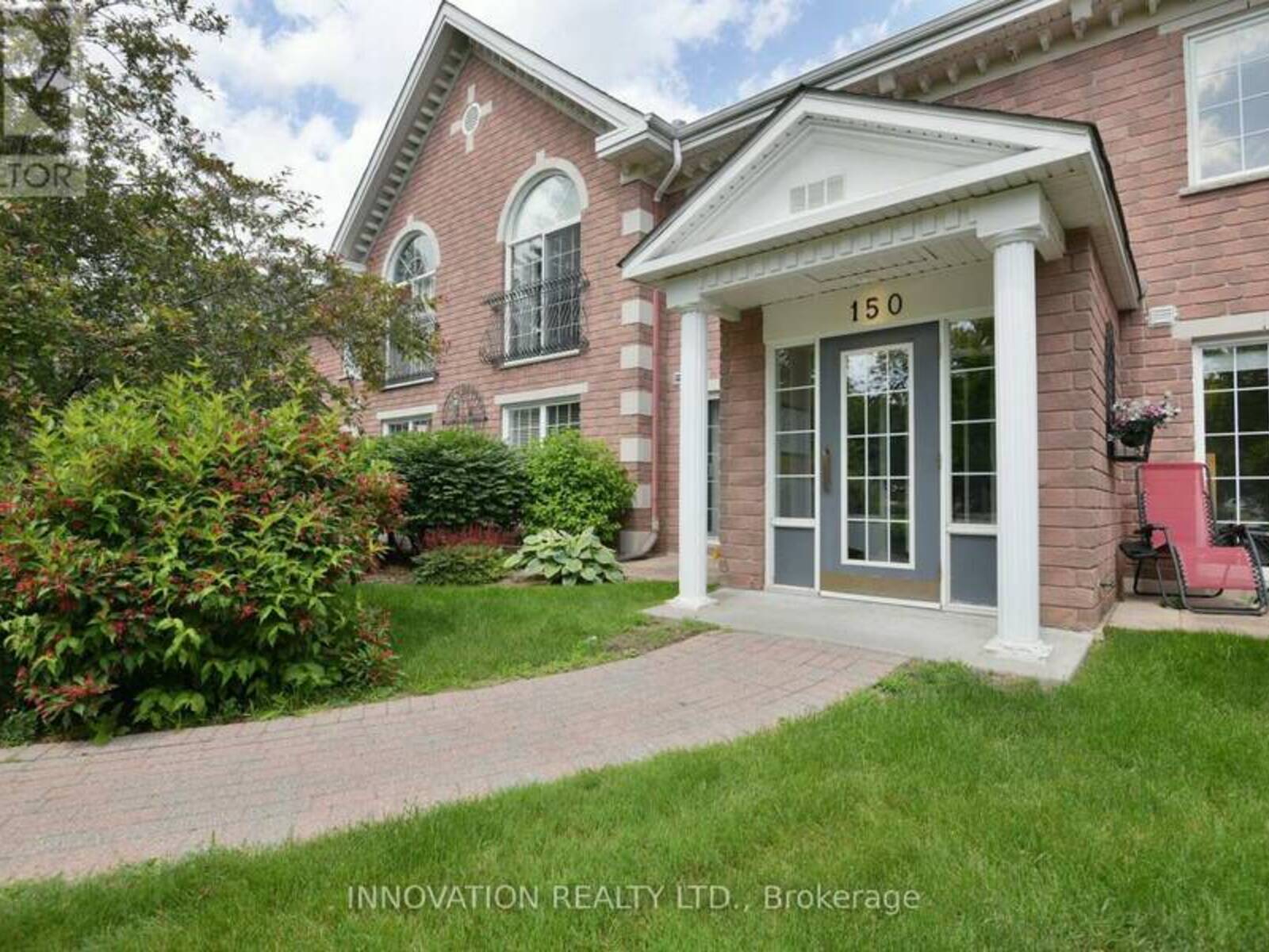 2C - 150 ROBSON COURT, Ottawa, Ontario K2K 2W1