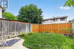 16-164 BARROW CRESCENT | Ottawa Ontario | Slide Image Thirty