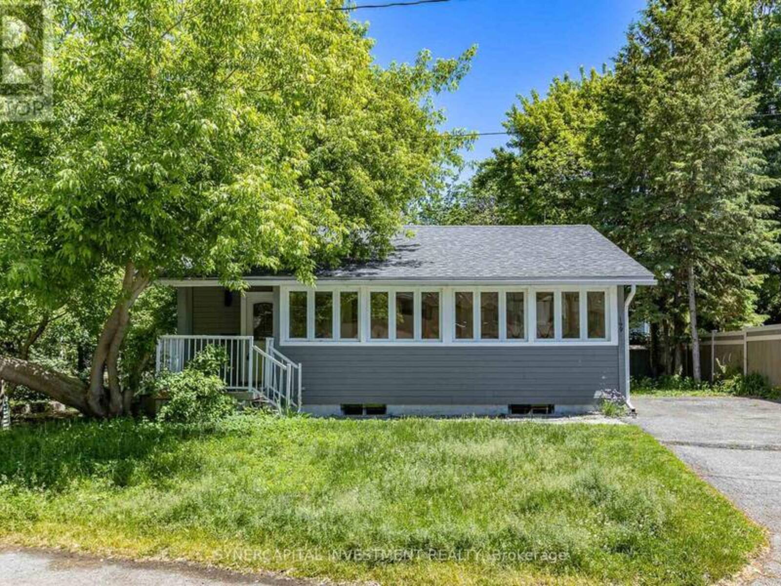 199 KEHOE STREET, Ottawa, Ontario K2B 6A7