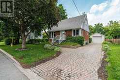 1357 THAMES STREET | Ottawa Ontario | Slide Image One