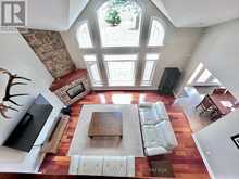 3 WINDING WAY | Ottawa Ontario | Slide Image Thirteen