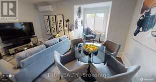 360 FRIEL STREET | Ottawa Ontario | Slide Image Three