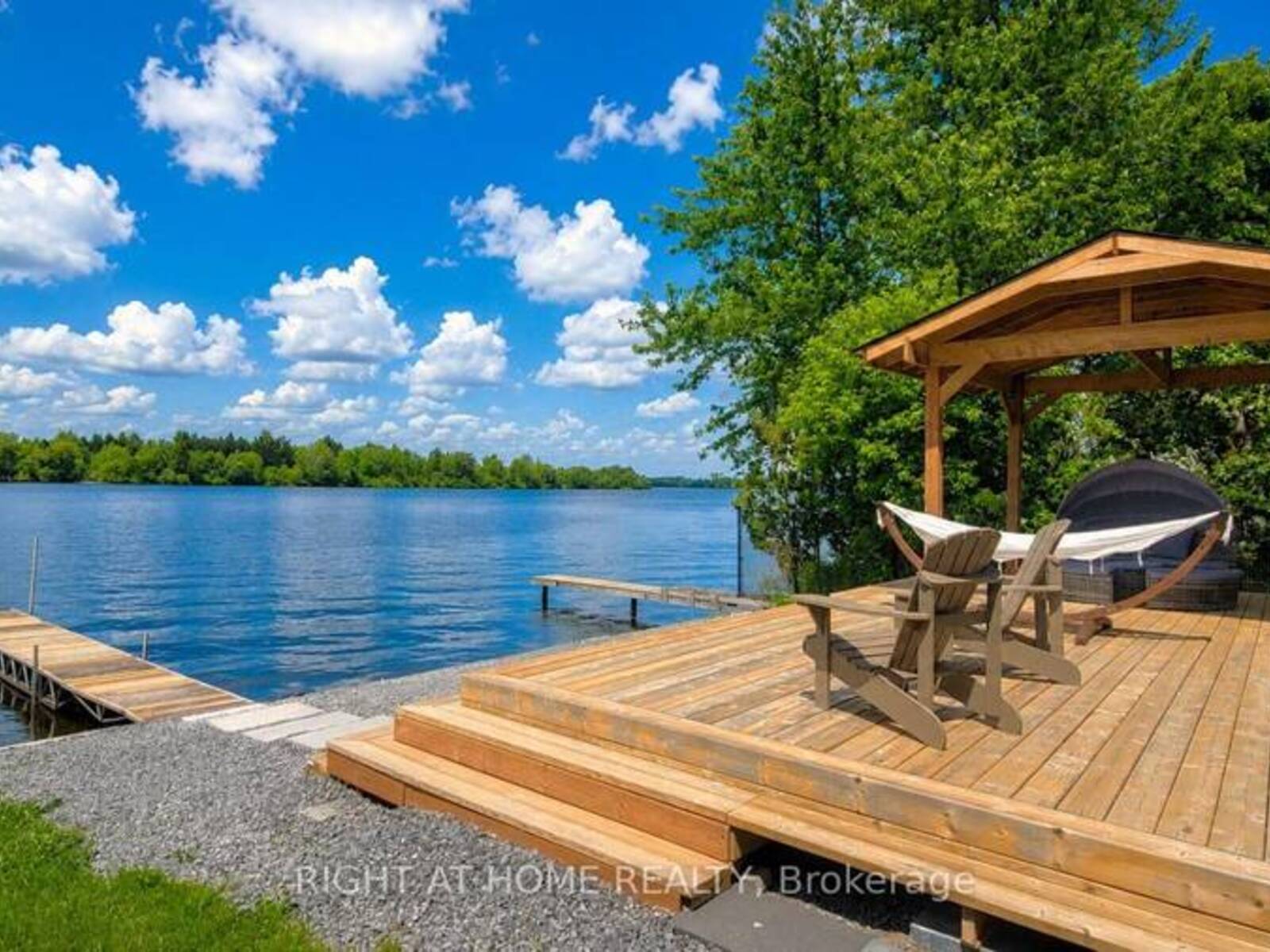 3858 RIDEAU RIVER ROAD, Kemptville, Ontario K0G 1J0