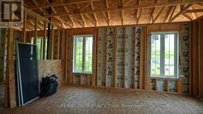 8 PINEGLEN CRESCENT | Ottawa Ontario | Slide Image Nine