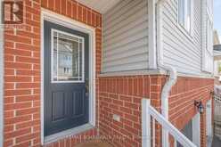 112 WHARHOL PRIVATE | Ottawa Ontario | Slide Image Two