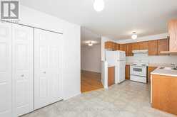 250 GERSHWIN PRIVATE | Ottawa Ontario | Slide Image Ten
