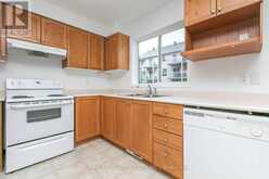 250 GERSHWIN PRIVATE | Ottawa Ontario | Slide Image Eight