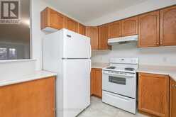 250 GERSHWIN PRIVATE | Ottawa Ontario | Slide Image Nine