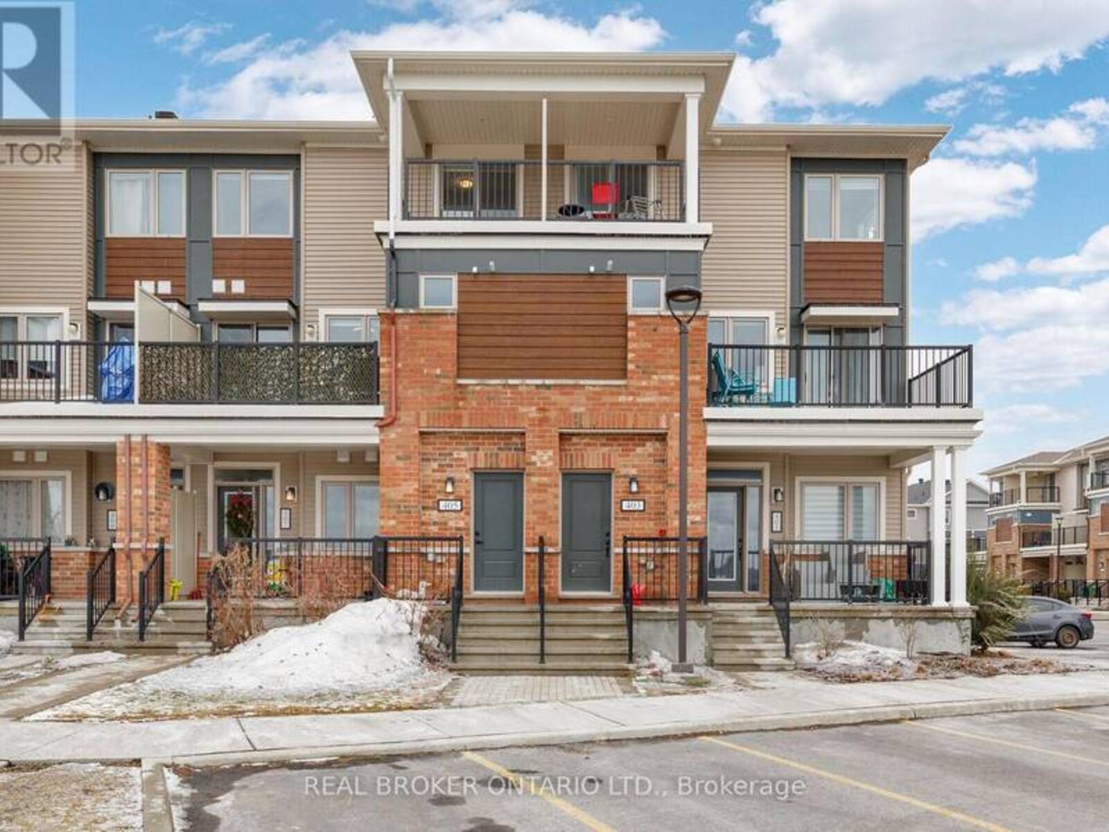 405 PILOT PRIVATE, Ottawa, Ontario K2V 0S3