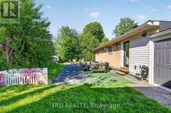 19 TODD DRIVE | Ottawa Ontario | Slide Image Forty-two