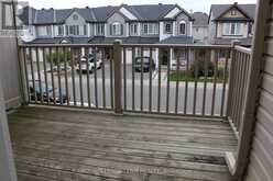 374 SWEET GRASS CIRCLE | Ottawa Ontario | Slide Image Sixteen