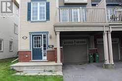374 SWEET GRASS CIRCLE | Ottawa Ontario | Slide Image Two