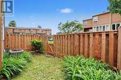 47 - 2139 ERIC CRESCENT | Ottawa Ontario | Slide Image Twenty