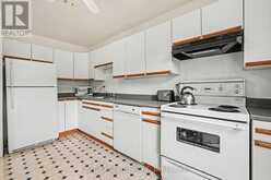 47 - 2139 ERIC CRESCENT | Ottawa Ontario | Slide Image Eight