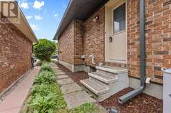6 FESSENDEN WAY | Ottawa Ontario | Slide Image Forty-one