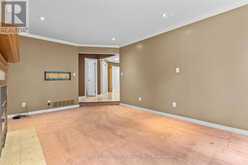 6 FESSENDEN WAY | Ottawa Ontario | Slide Image Nine