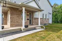 655 PERSIMMON WAY | Ottawa Ontario | Slide Image Two