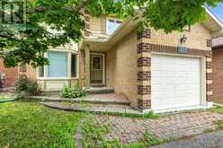 111 BEECHFERN DRIVE | Ottawa Ontario | Slide Image Two
