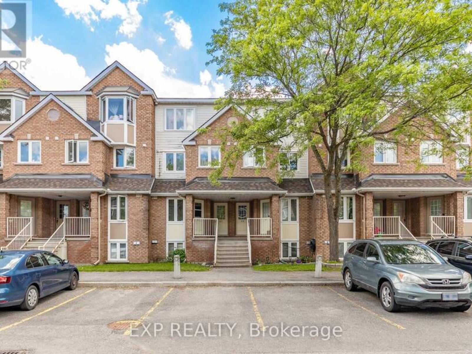 26 - 69 BRISTON PRIVATE, Ottawa, Ontario K1G 5P8