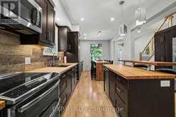 62 YOUNG STREET | Ottawa Ontario | Slide Image Nine
