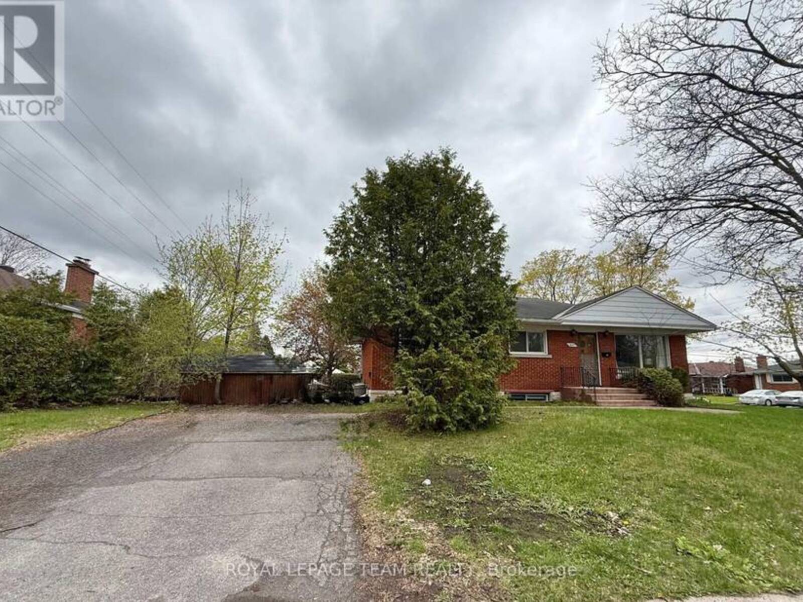 1 & 2 - 1627 CHAUCER AVENUE, Ottawa, Ontario K1G 0R7