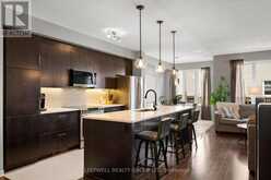 147 WESTPHALIAN AVENUE | Ottawa Ontario | Slide Image Six