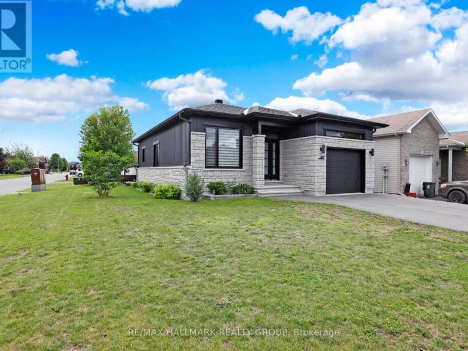 427 DENIS STREET, Alfred and Plantagenet, Ontario K0A 3K0